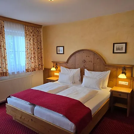 Hotel Garni Trenkenbach Schladming