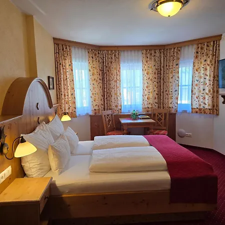 Garni Trenkenbach Hotel 4*