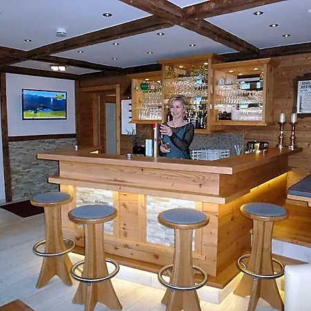 Garni Trenkenbach Hotel 4*