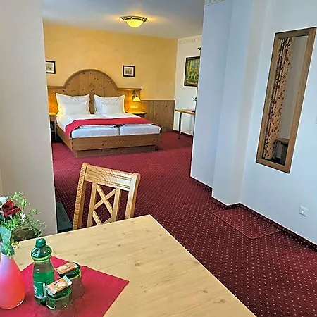 Hotel Garni Trenkenbach Schladming