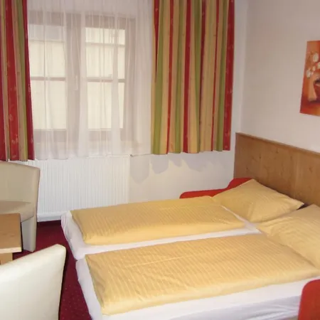 Готель Garni Trenkenbach 4*