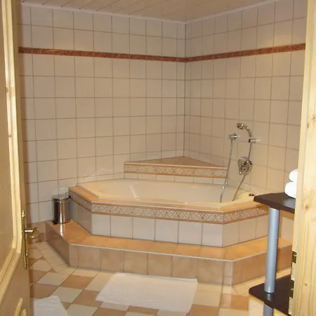 Готель Garni Trenkenbach