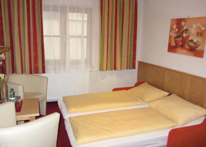 Hotel Garni Trenkenbach 4*